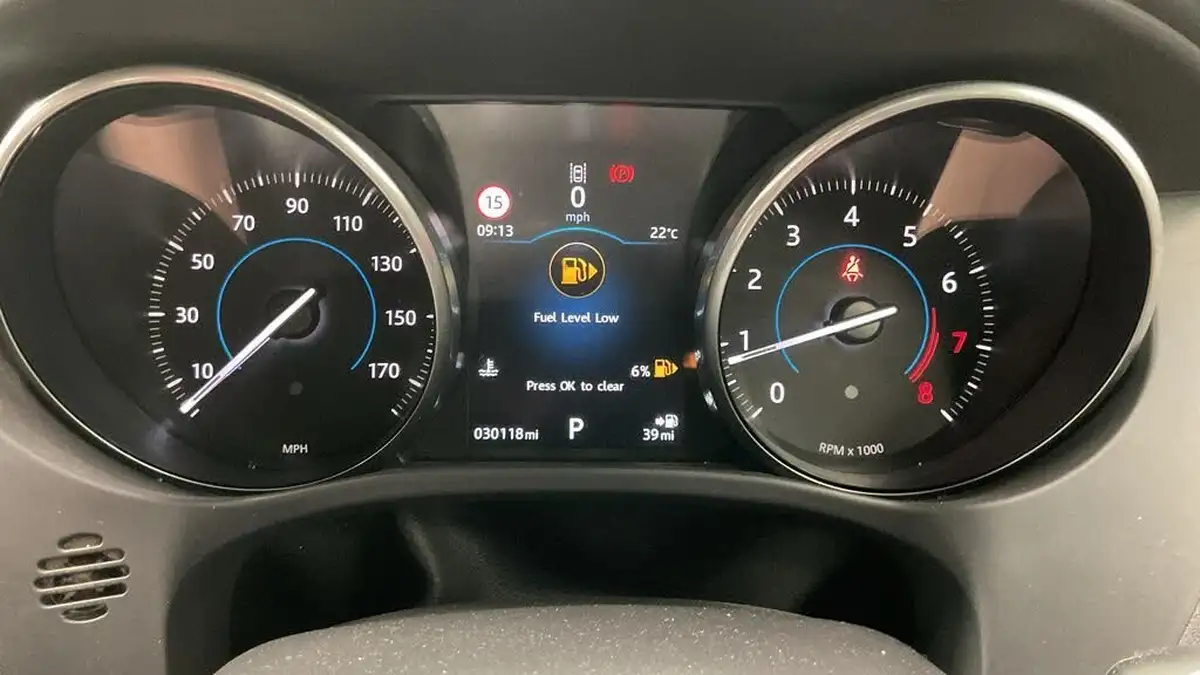 2016-jaguar-f-pace-30-v6-sc-s-30-big-7