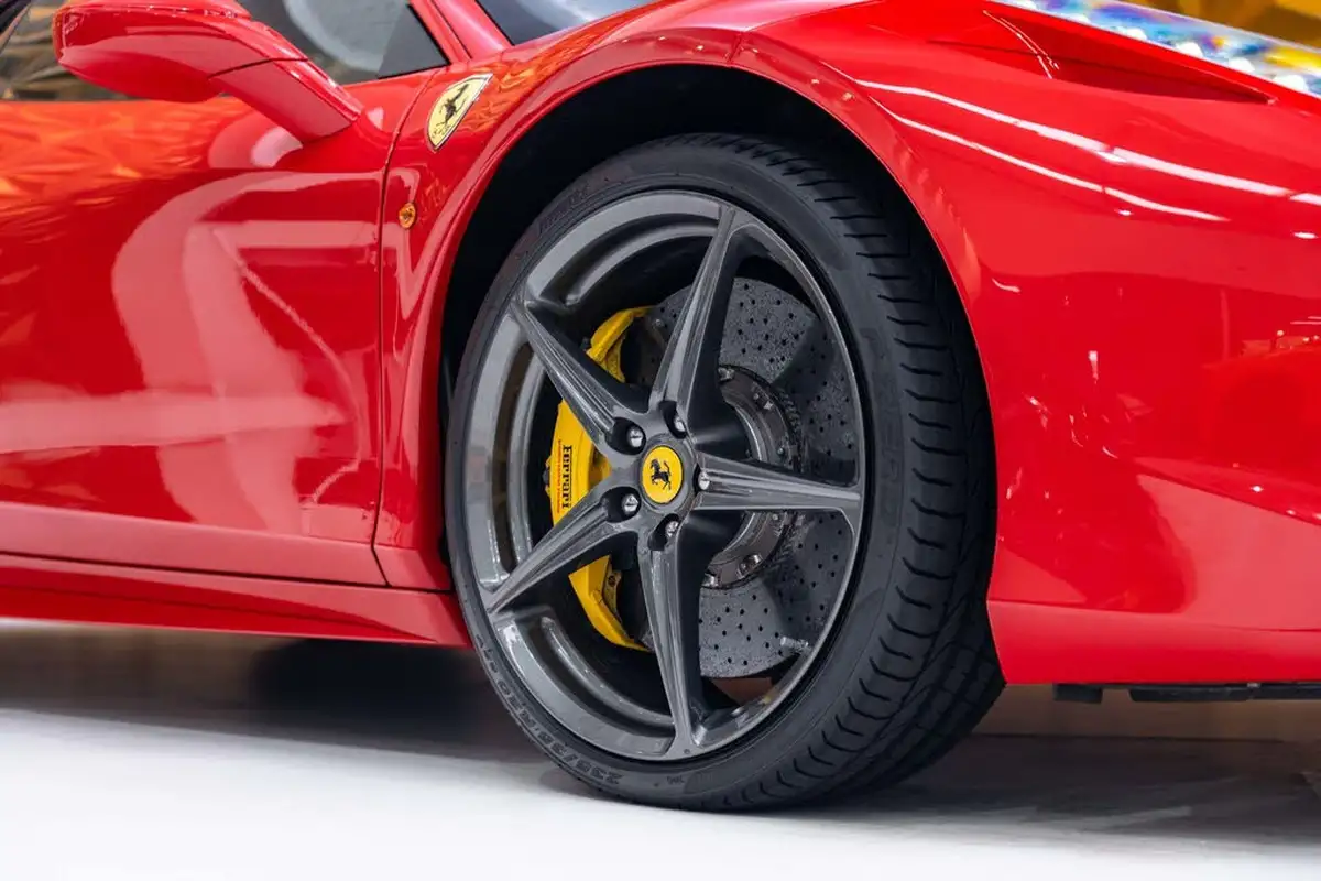 2012-ferrari-458-45-italia-big-37
