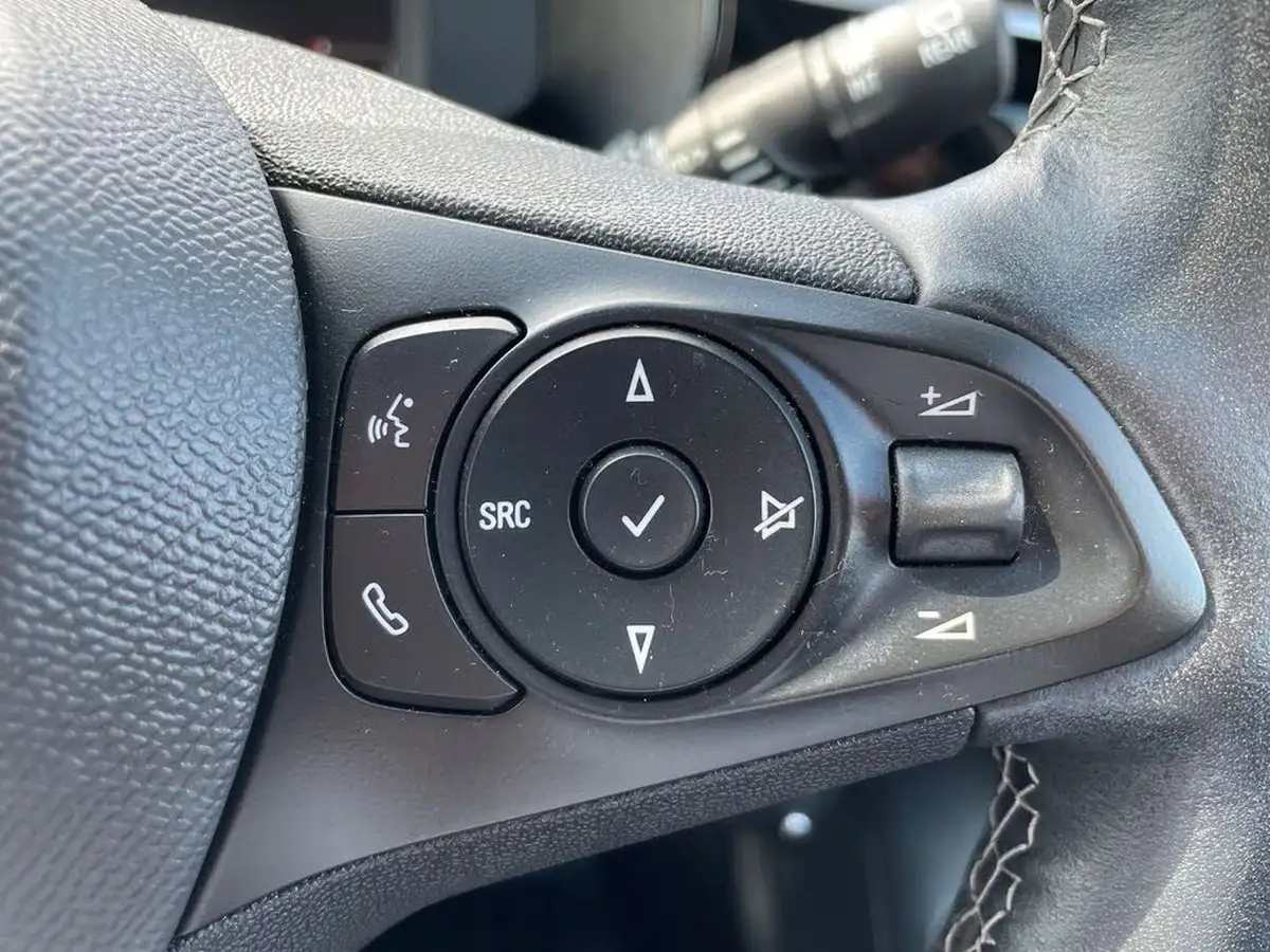 2022-vauxhall-corsa-12i-elite-edition-big-22