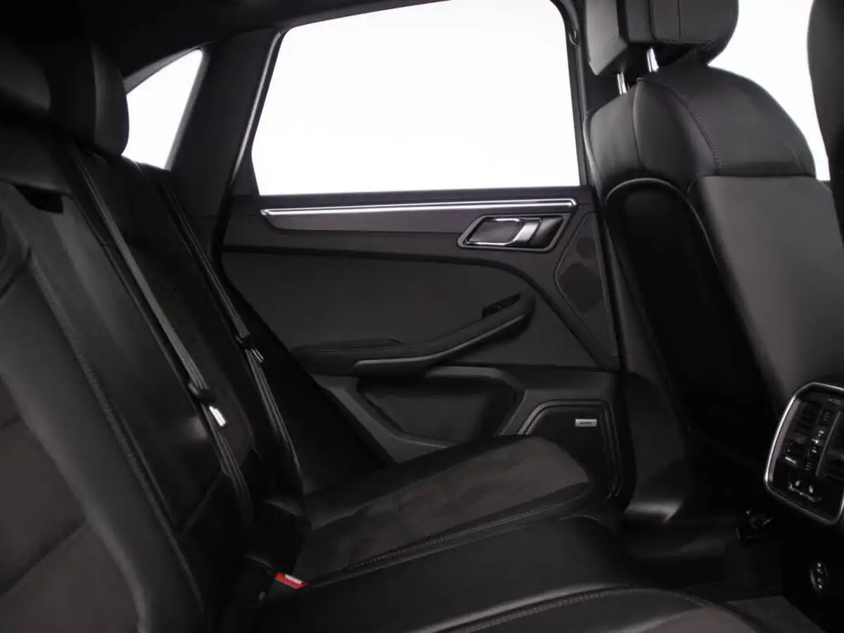 2023-porsche-macan-29-v6-gts-big-38