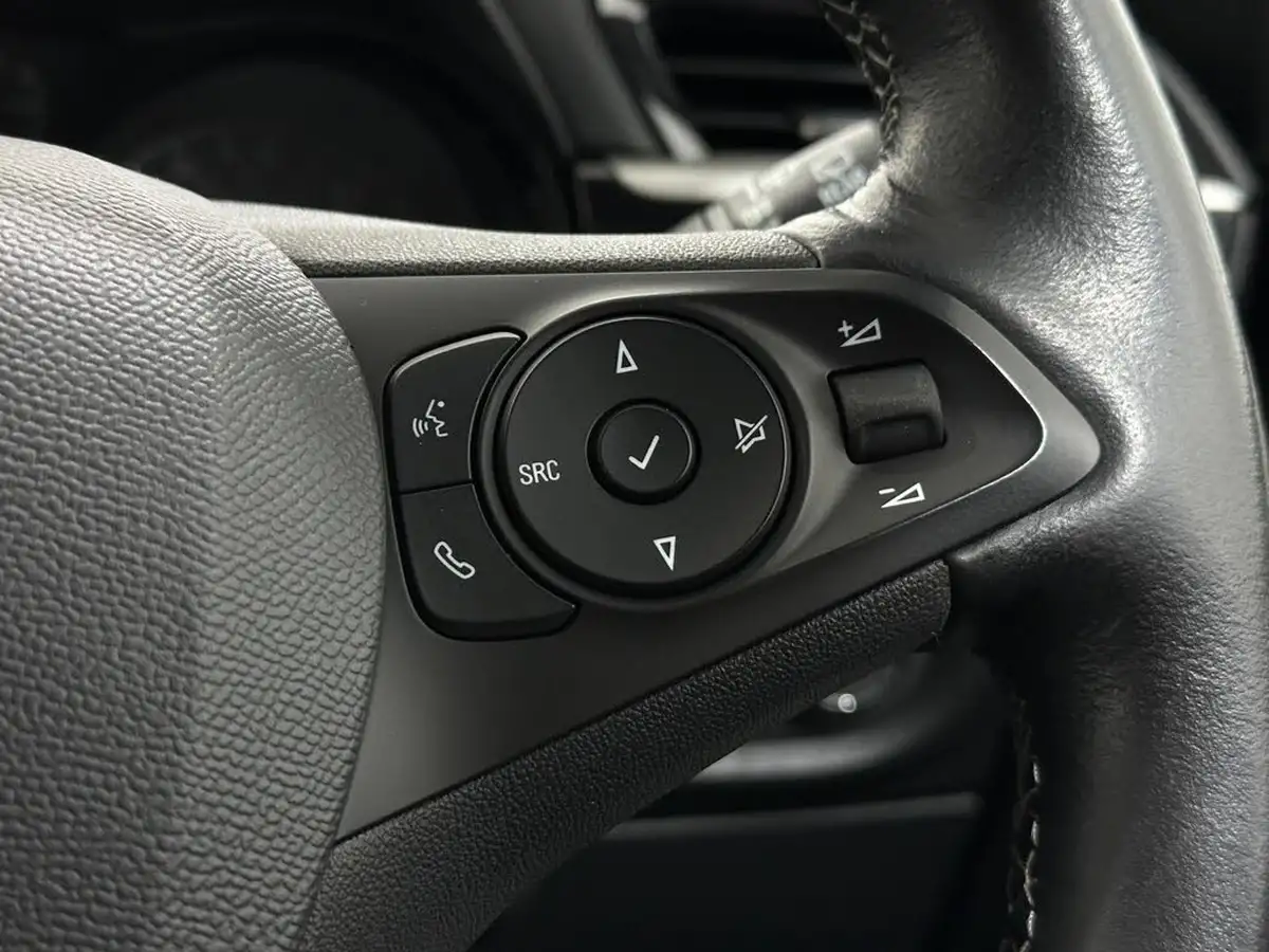 2020-vauxhall-corsa-12i-se-nav-big-13