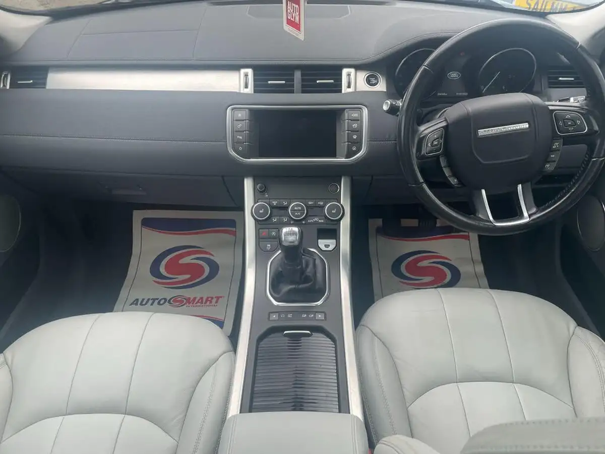 2016-land-rover-range-rover-evoque-20td4-se-tech-ss-hatchback-5d-big-21