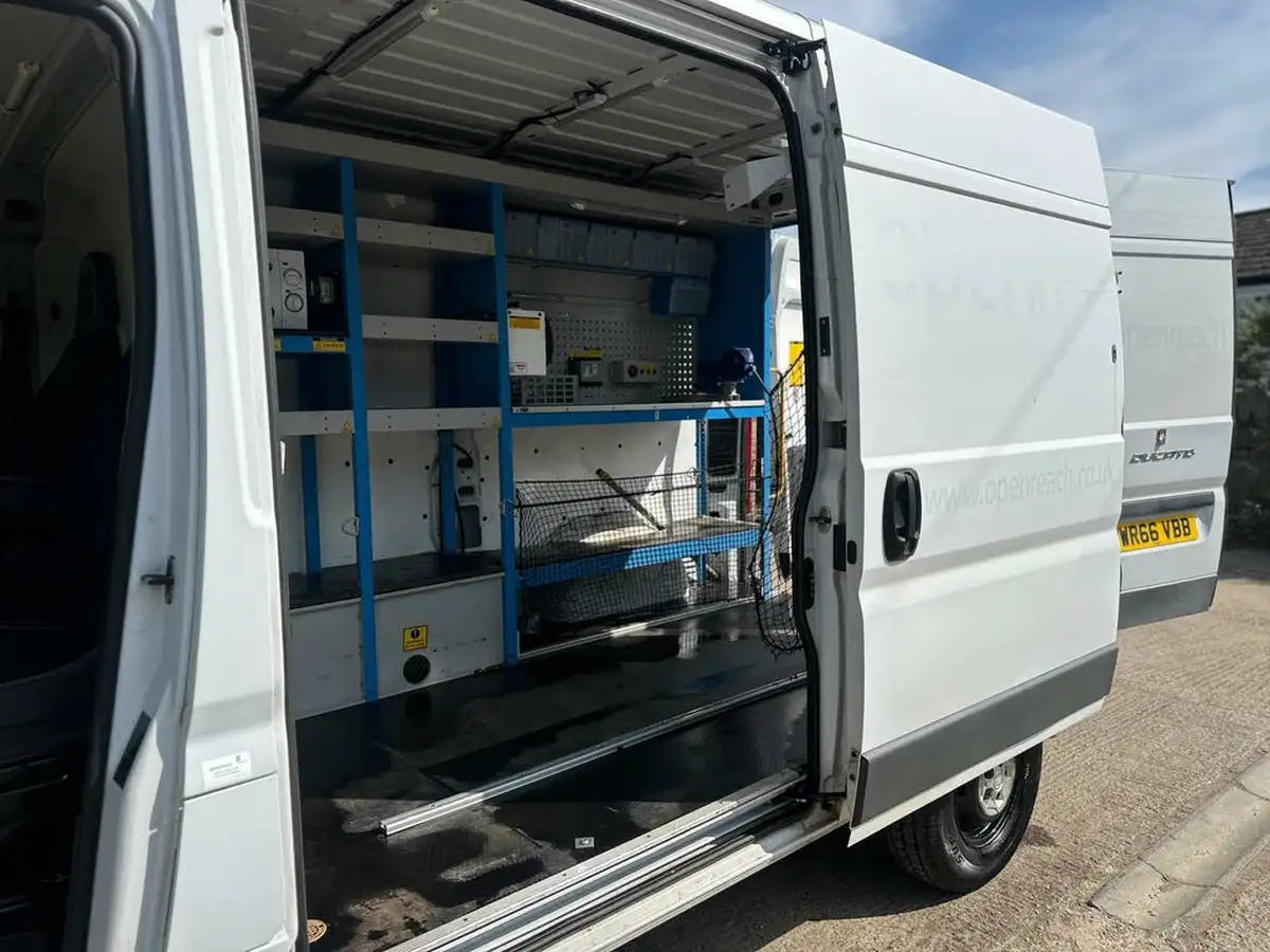 2016-fiat-ducato-20td-35-lh2-panel-big-12