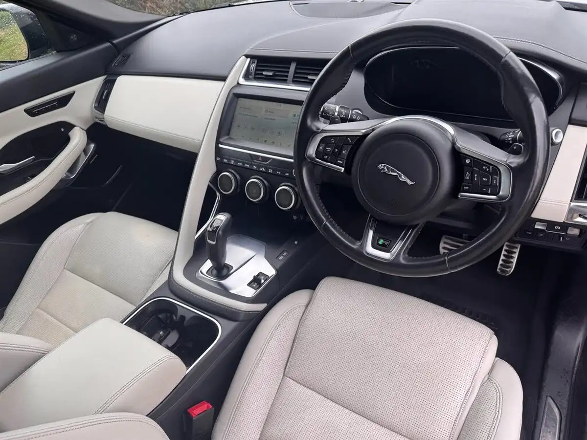 2019-jaguar-e-pace-20-i4d-r-dynamic-hse-180ps-big-5