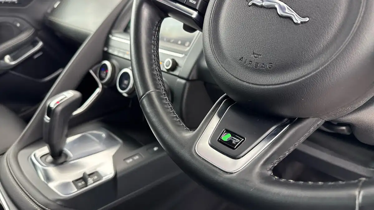 2019-jaguar-e-pace-20-i4-r-dynamic-hse-200ps-big-26