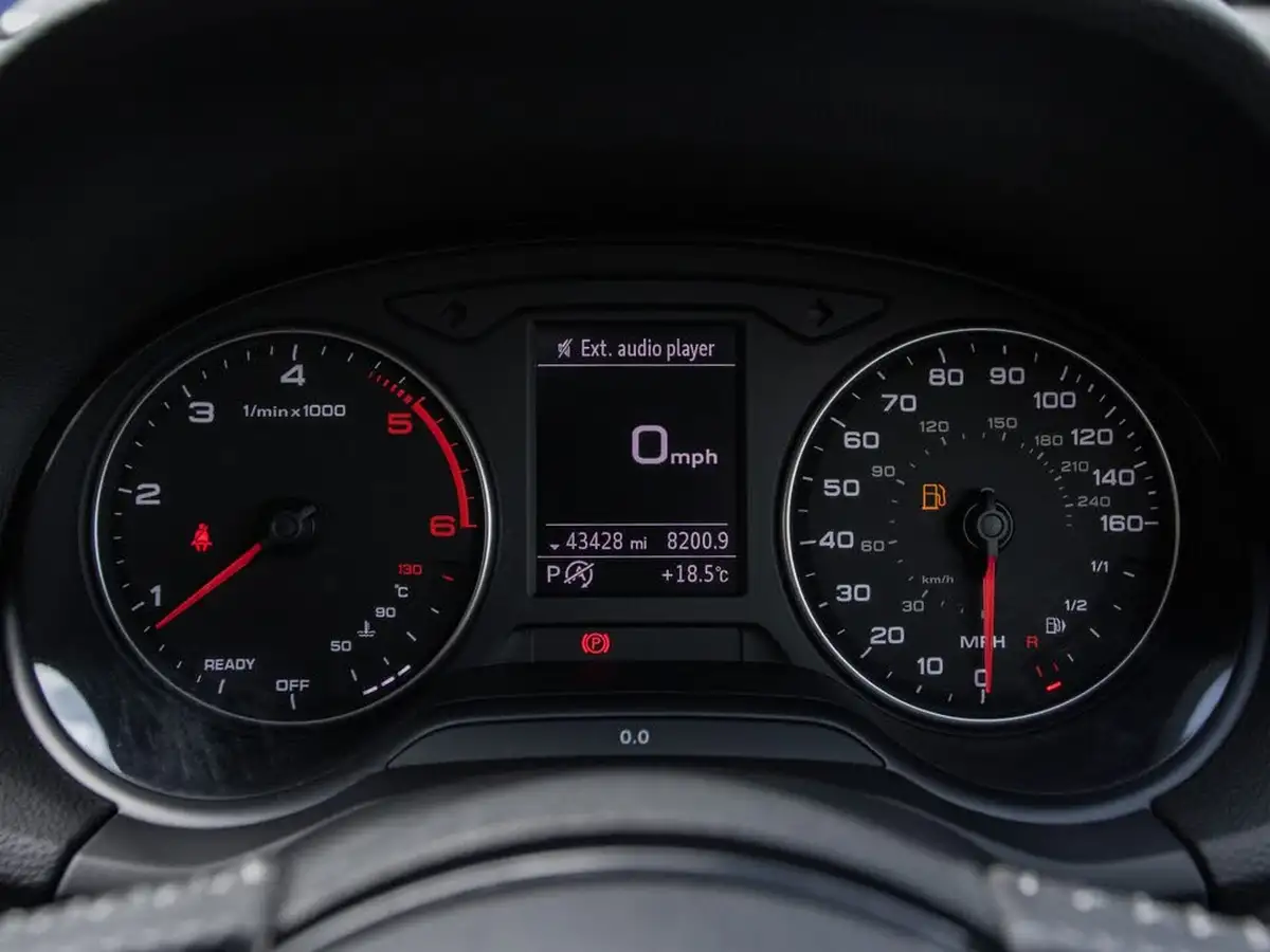 2019-audi-q2-16-30-tdi-s-line-tronic-big-14