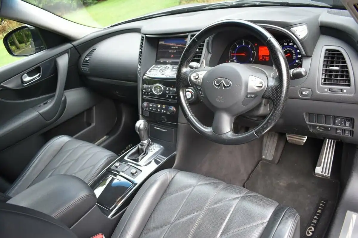 2010-infiniti-fx-50-s-le-big-1
