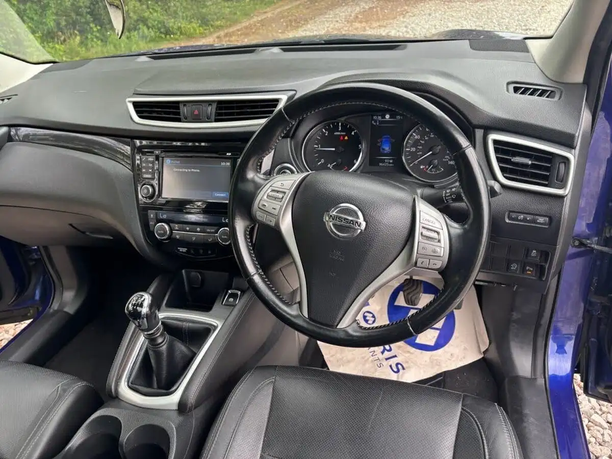 2014-nissan-qashqai-16dci-tekna-big-16