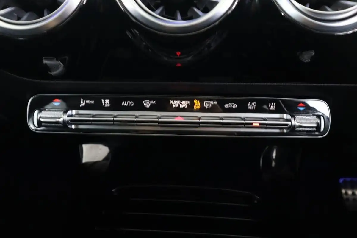 2022-mercedes-benz-a-class-13-a250e-amg-line-premium-plus-edition-saloon-4d-big-33