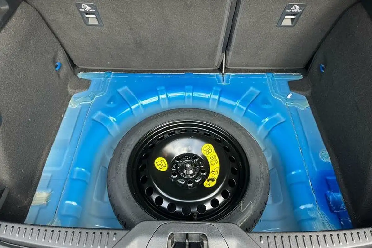 2019-ford-focus-10t-titanium-hatchback-auto-big-26