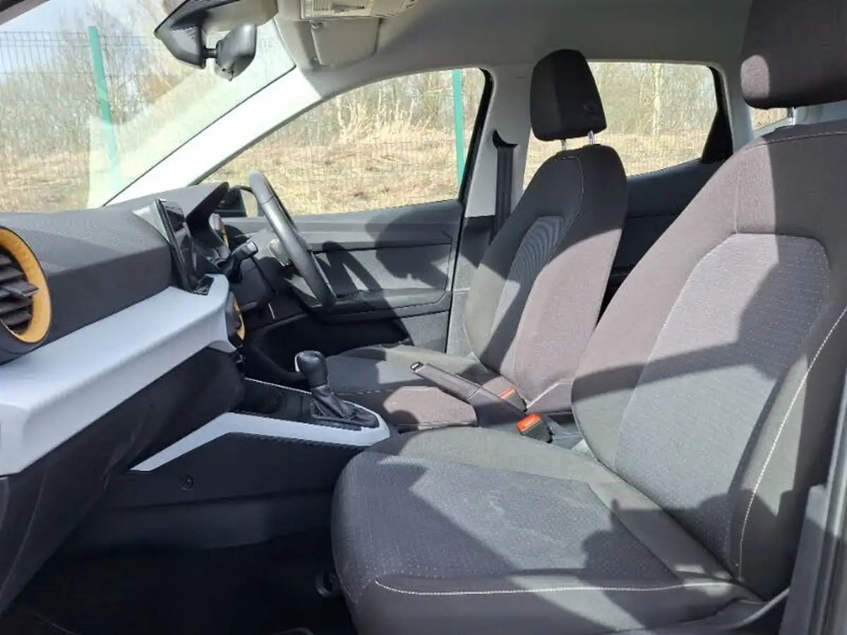 2022-seat-arona-10-tsi-se-technology-big-4
