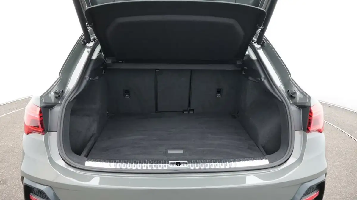 2022-audi-q3-15-35-tfsi-cod-sportback-s-tronic-big-17