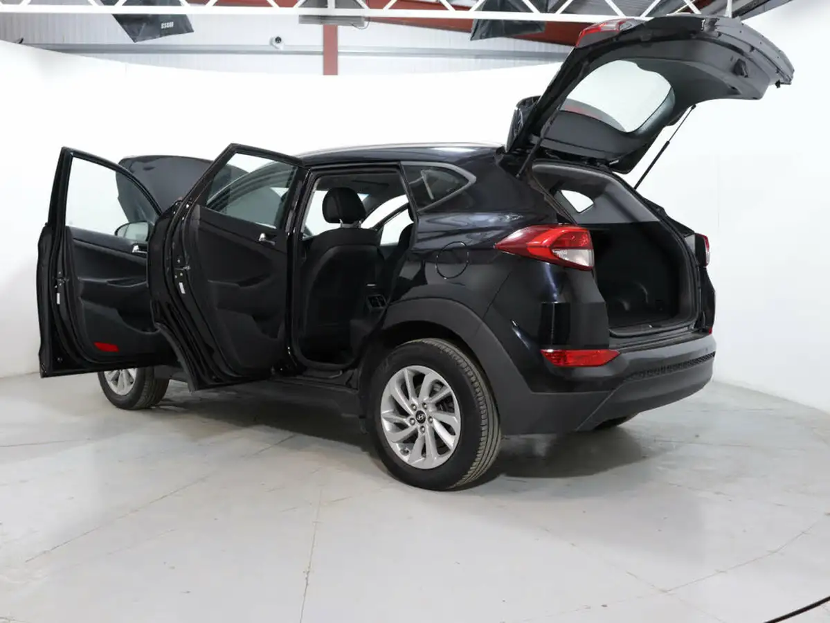 2018-hyundai-tucson-17crdi-blue-drive-se-nav-116ps-big-50