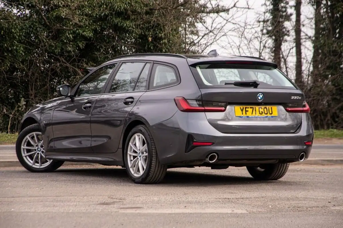 2021-bmw-3-series-20-330e-se-pro-touring-5d-big-1