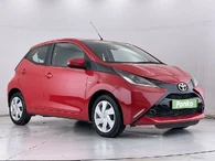 2017 Toyota AYGO 1.0 VVT-i x-play (71bhp) 5d