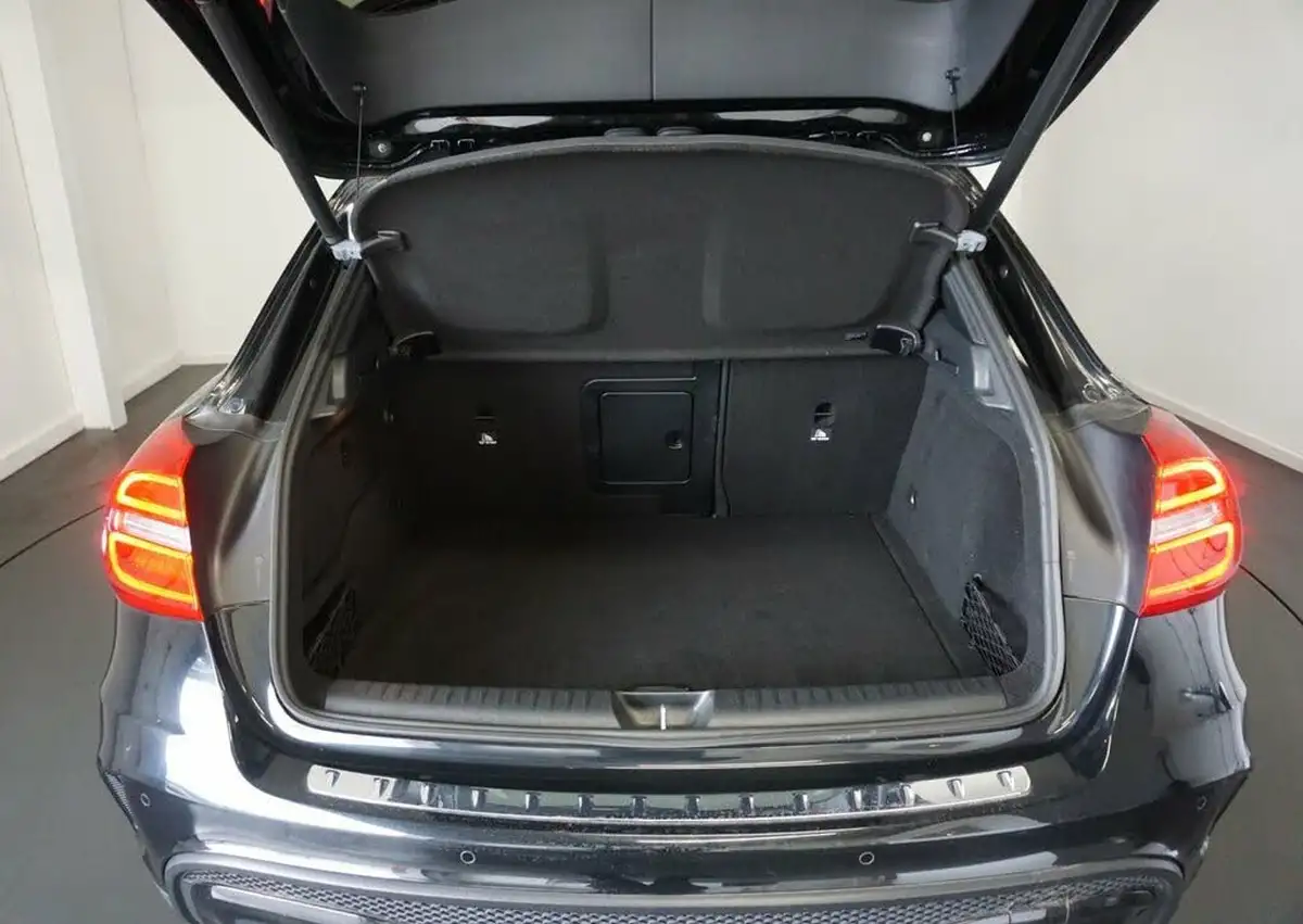 2015-mercedes-benz-gla-class-20-amg-line-premium-plus-big-9