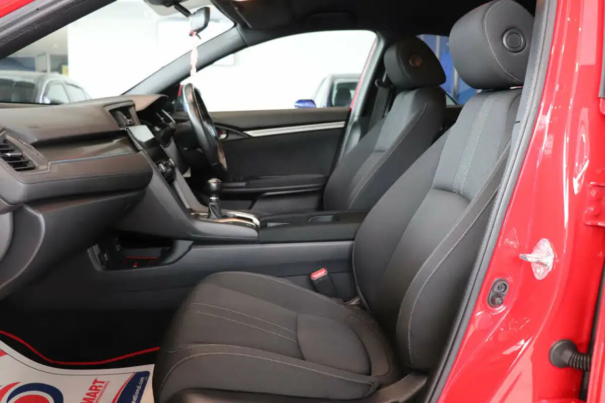 2019-honda-civic-10-vtec-turbo-sr-hatchback-5d-big-44