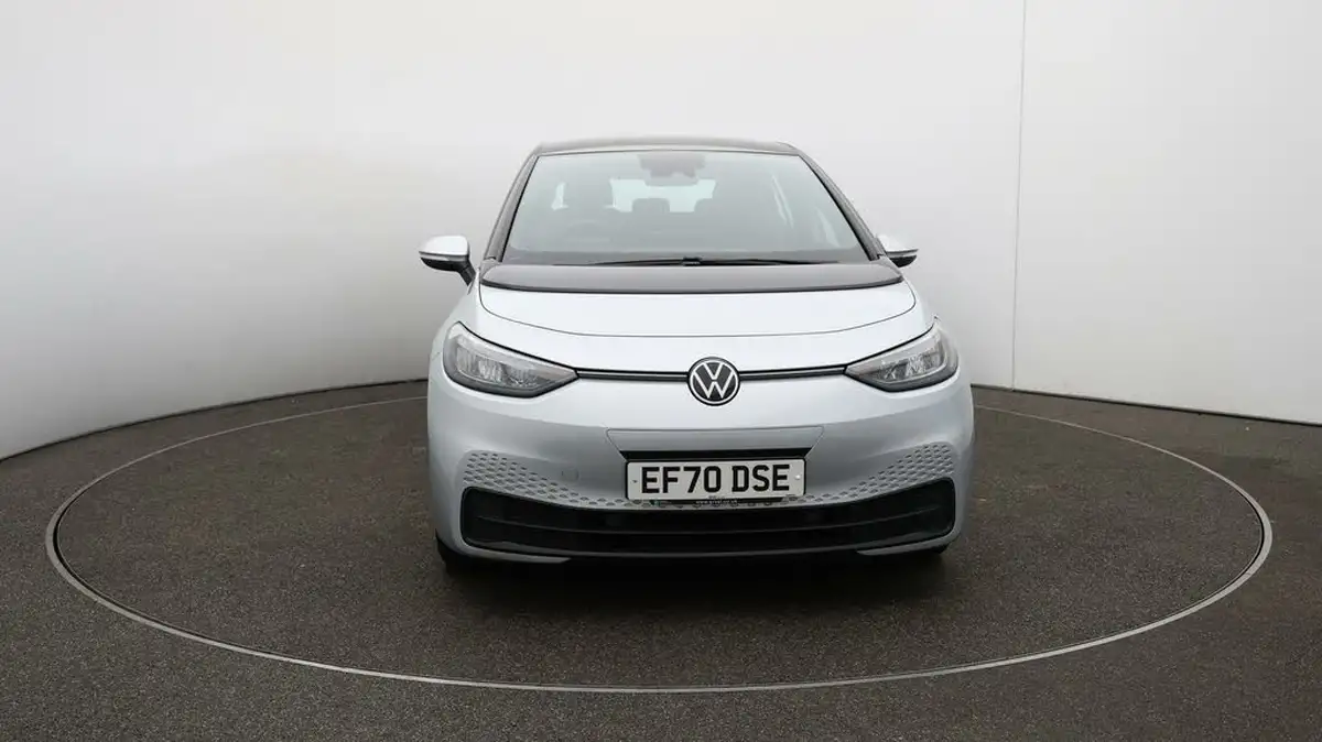 2020-volkswagen-id3-e-life-big-2