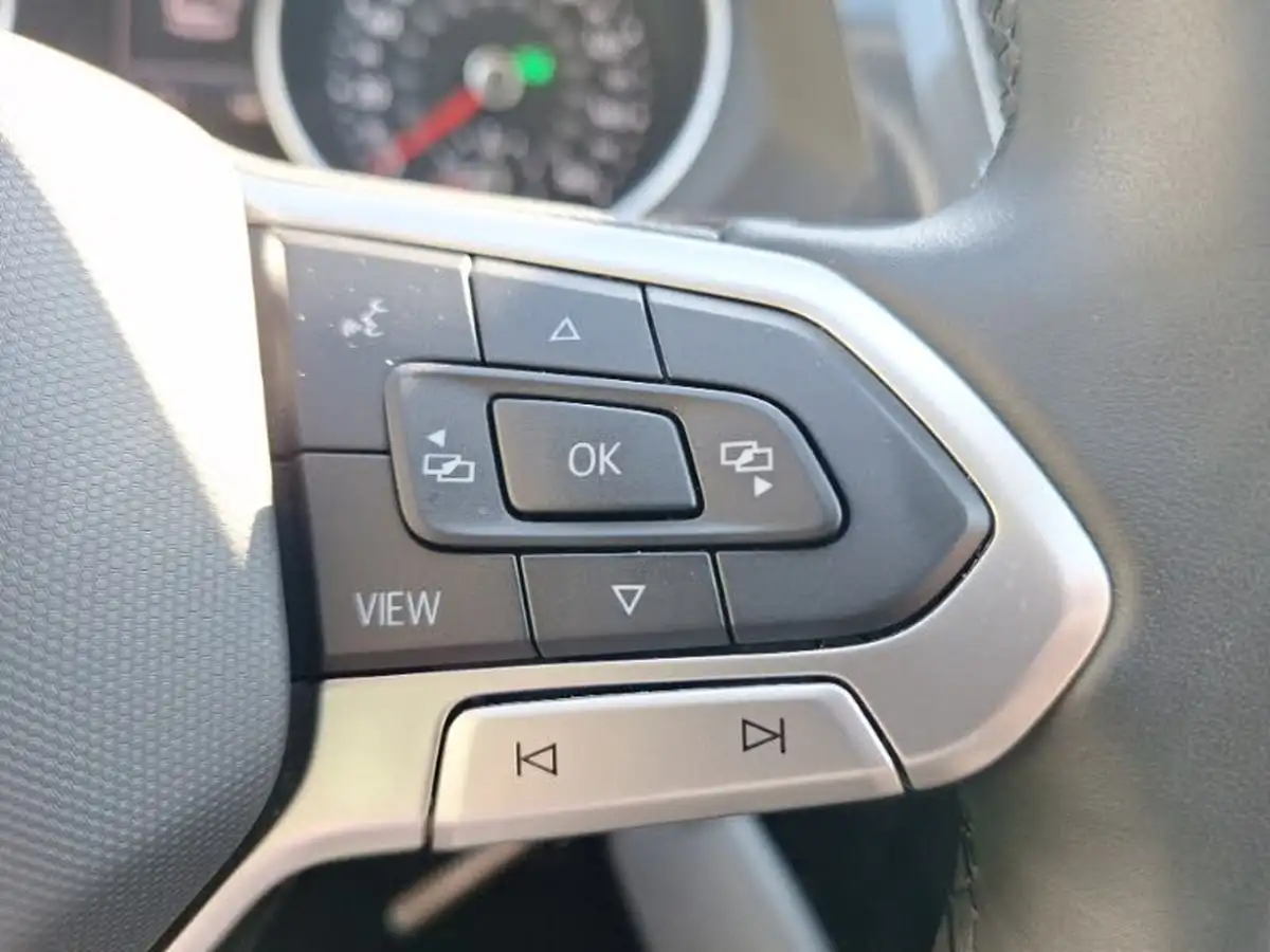 2023-volkswagen-tiguan-15-tsi-life-150ps-dsg-big-14