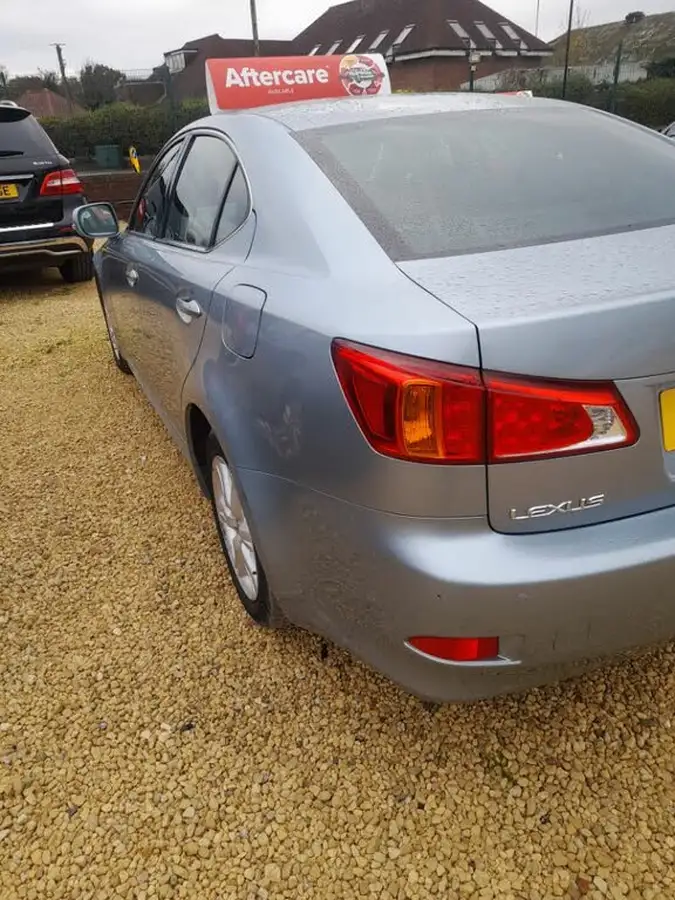 2009-lexus-is-220d-22td-se-big-5
