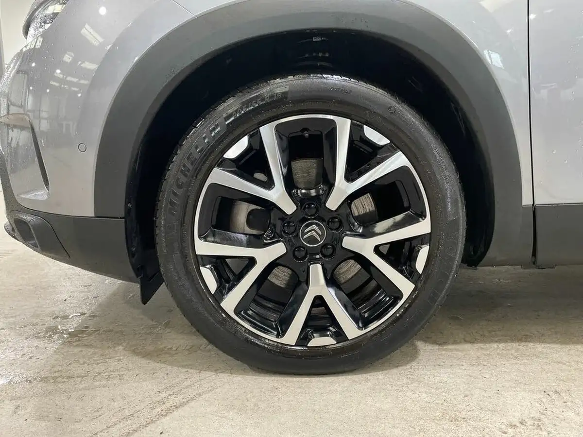 2022-citroen-c5-aircross-16-puretech-shine-plus-5d-big-8