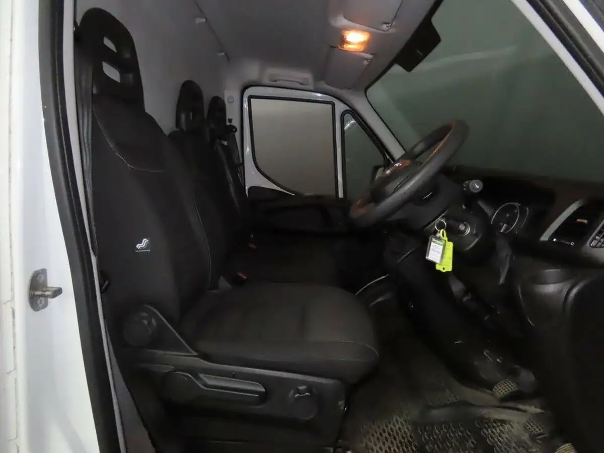2023-iveco-daily-s-class-23td-35s14v-business-3520mm-h2-136pseu6dt-big-6