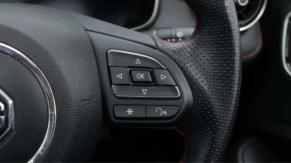 2021-mg-zs-suv-10t-gdi-exclusive-big-26