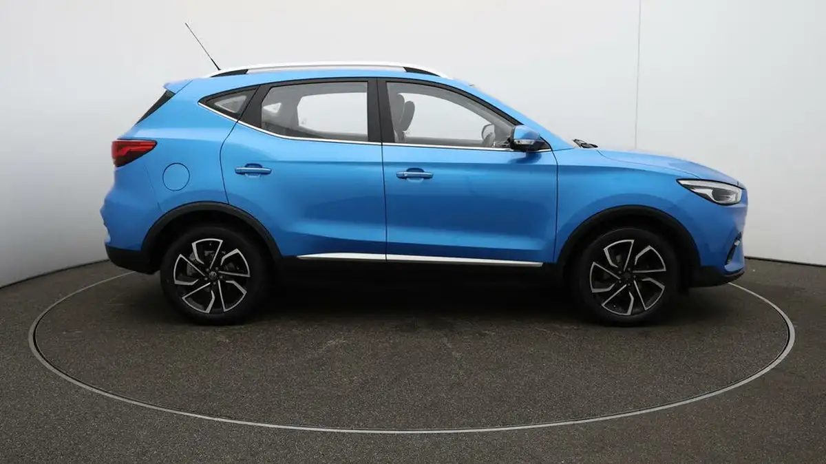 2021-mg-zs-suv-10t-gdi-exclusive-big-43