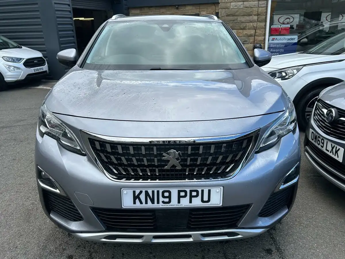 2019-peugeot-3008-suv-12-puretech-allure-eat8-big-1