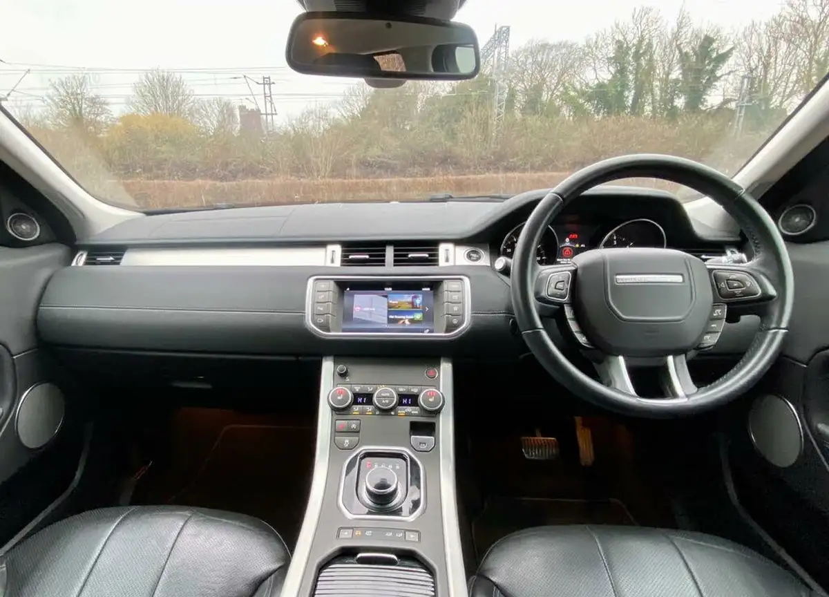 2018-land-rover-range-rover-evoque-20td4-se-tech-hatchback-5d-auto-big-19
