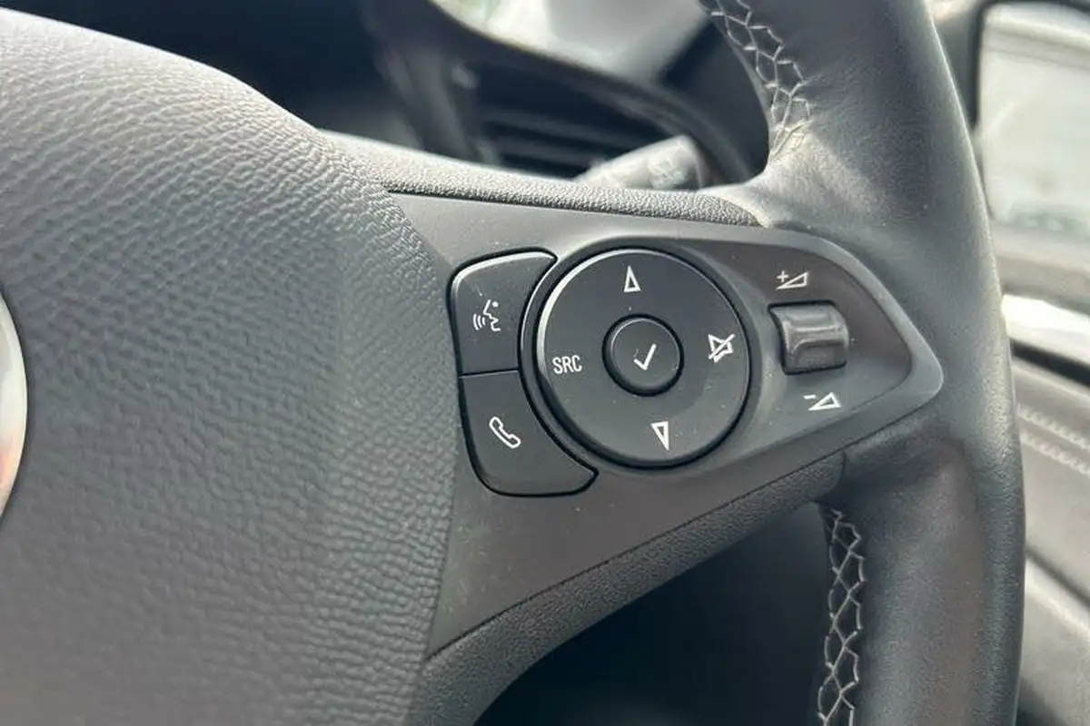 2021-vauxhall-corsa-12-turbo-elite-nav-premium-big-23