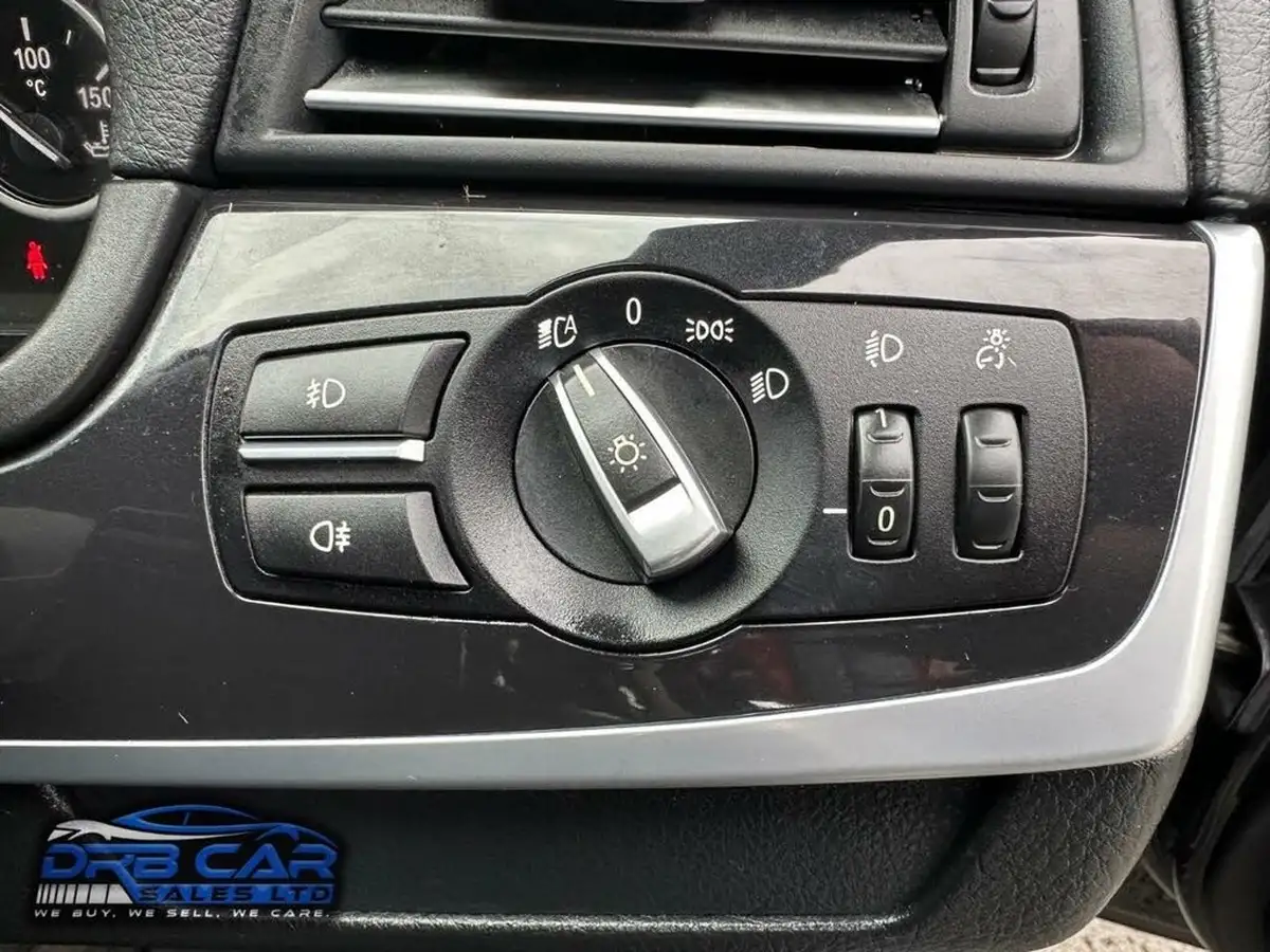 2010-bmw-5-series-30td-530d-se-touring-auto-big-24
