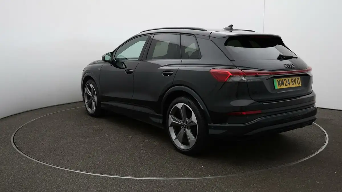 2024-audi-q4-e-tron-45e-black-edition-sportback-auto-big-54