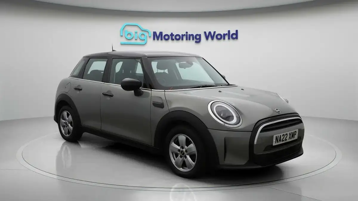 2022-mini-cooper-15-cooper-classic-hatchback-5d-big-1