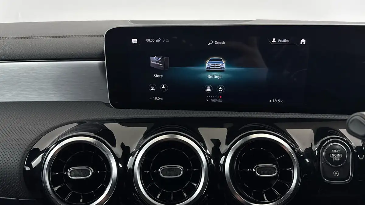 2020-mercedes-benz-a-class-20-a35-amg-executive-hatchback-5d-big-16