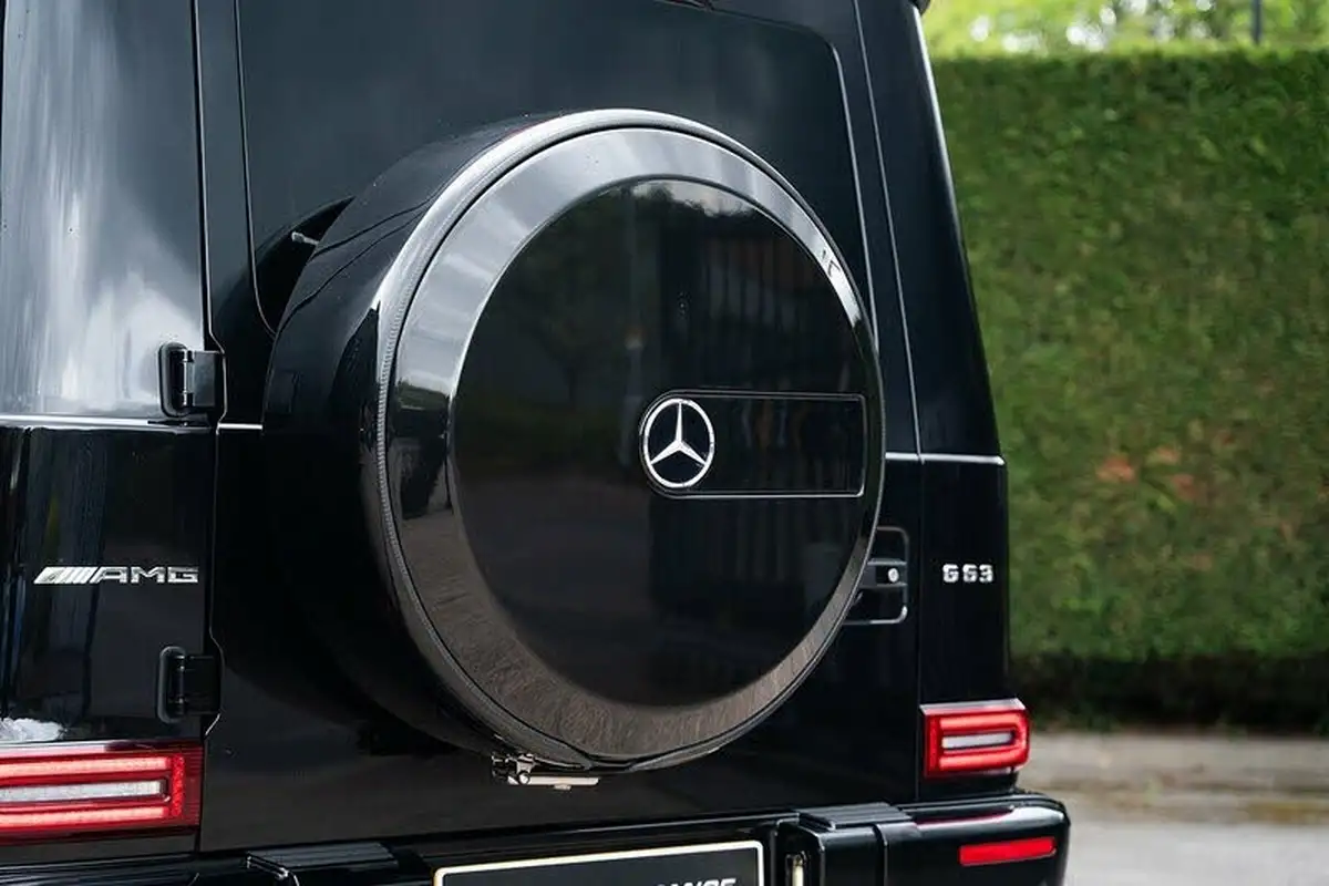 2023-mercedes-benz-g-class-40-g63-amg-big-31