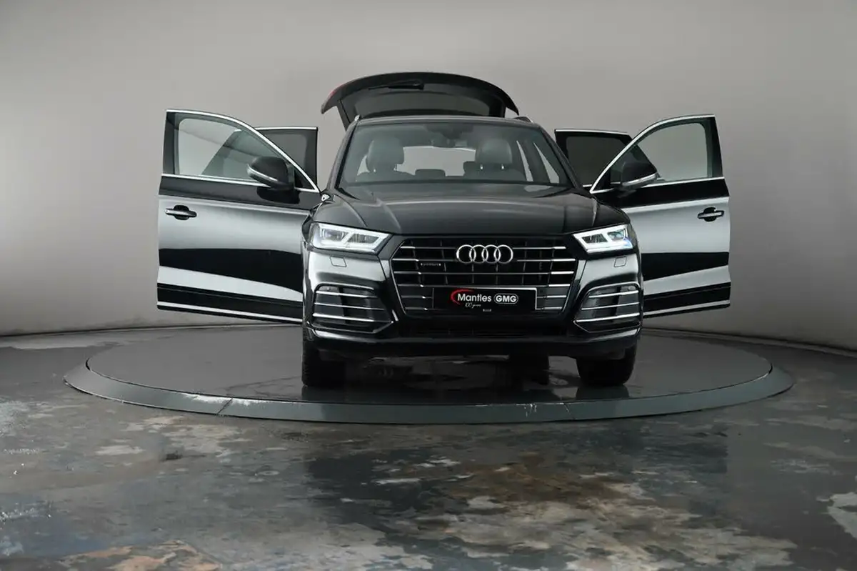 2020-audi-q5-20-55-tfsi-e-s-line-competition-big-29