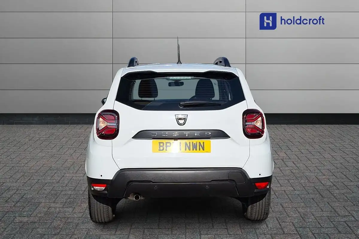 2022-dacia-duster-10-tce-comfort-100bhp-bi-fuel-station-wagon-5d-big-7