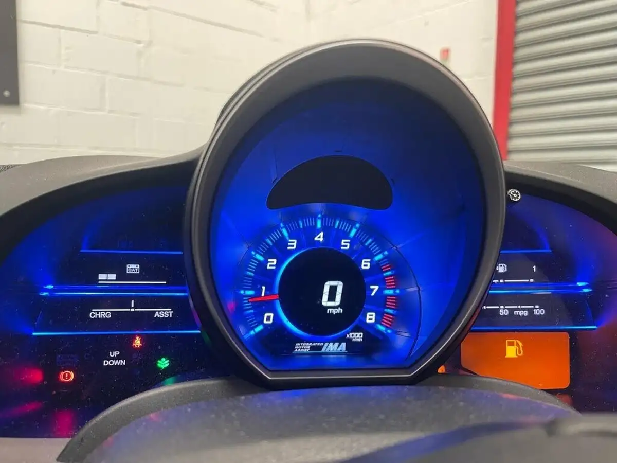 2010-honda-cr-z-15-sport-big-3