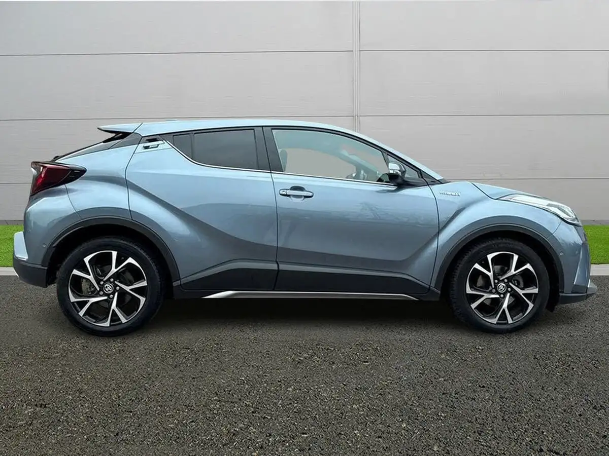 2021-toyota-c-hr-18-vvt-i-design-big-7