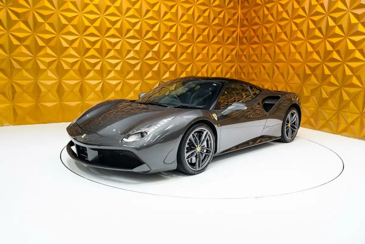 2017-ferrari-488-39-488-gtb-big-26