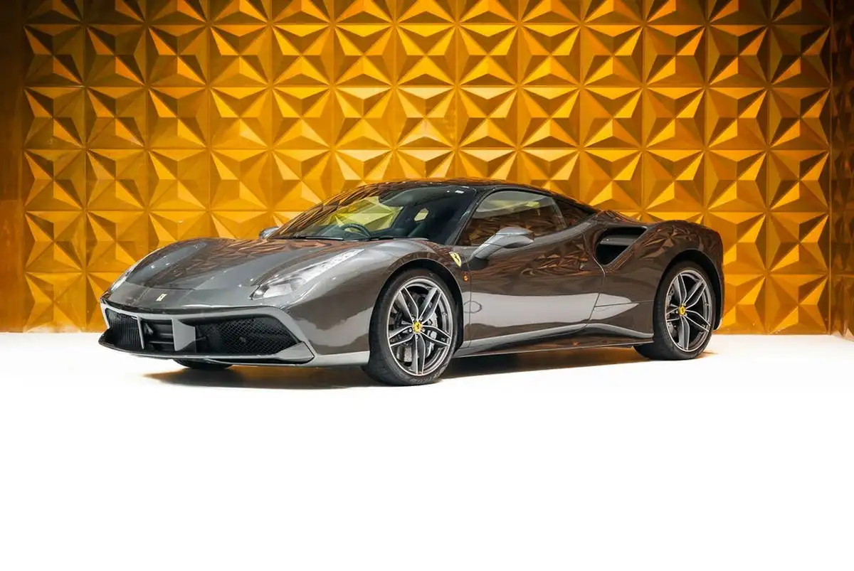 2017-ferrari-488-39-488-gtb-big-2