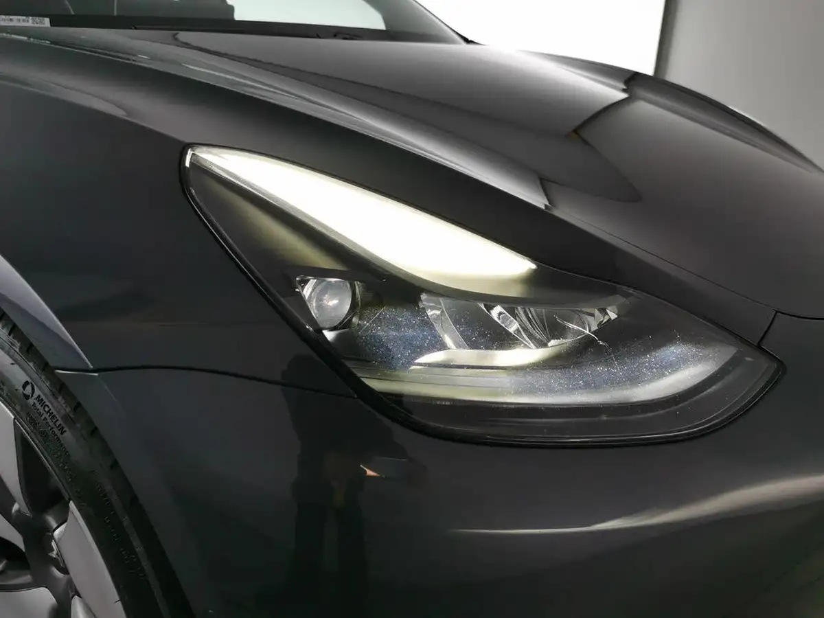 2021-tesla-model-3-e-standard-plus-big-6