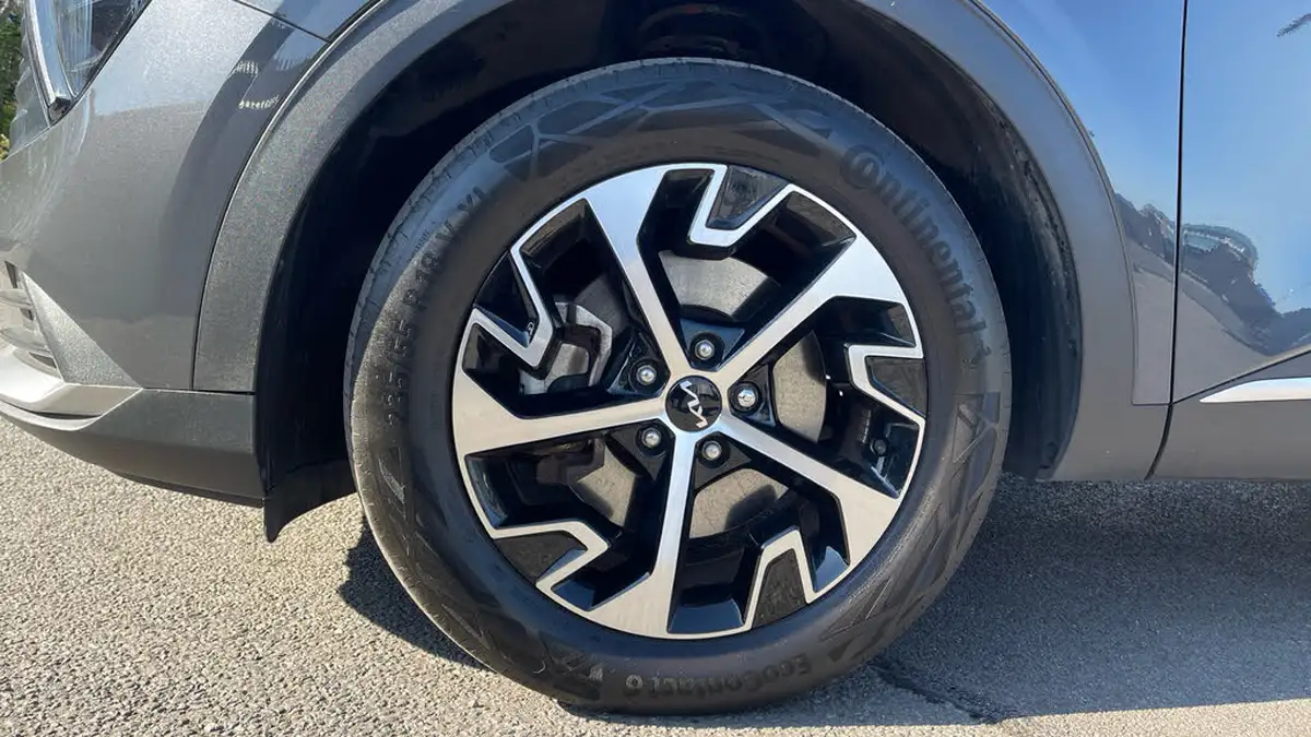 2022-kia-sportage-16-t-gdi-3-226bhp-hev-1598cc-auto-big-16
