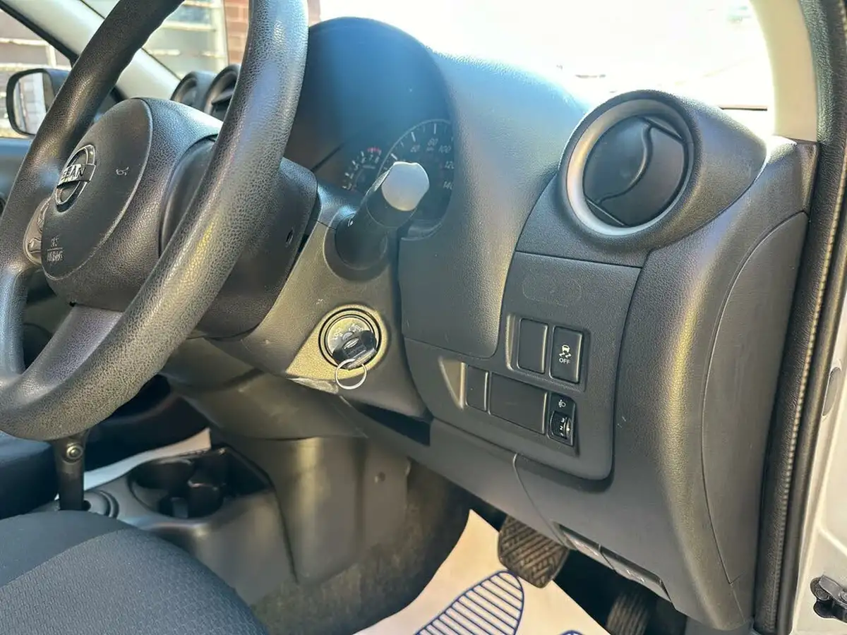 2011-nissan-micra-12-visia-79bhp-5d-1198cc-cvt-big-19