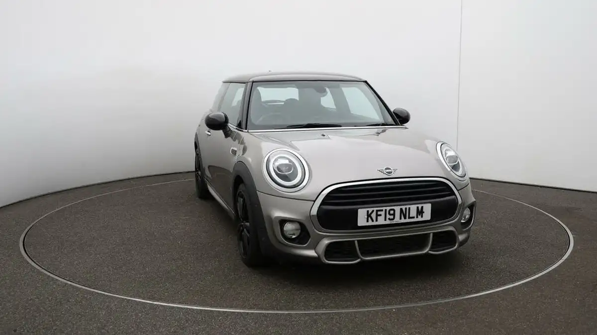 2019-mini-cooper-15-cooper-sport-hatchback-3d-big-32