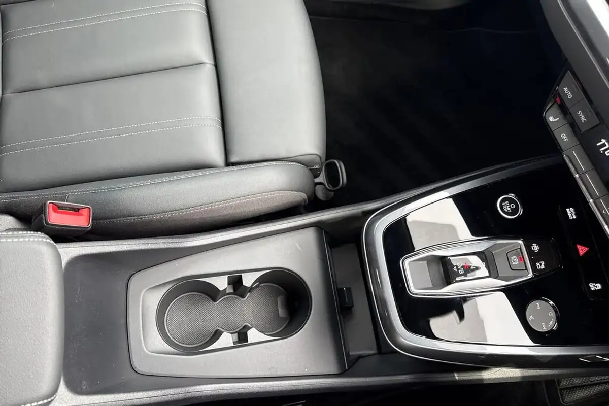 2024-audi-q4-e-tron-45e-black-edition-station-wagon-auto-big-60