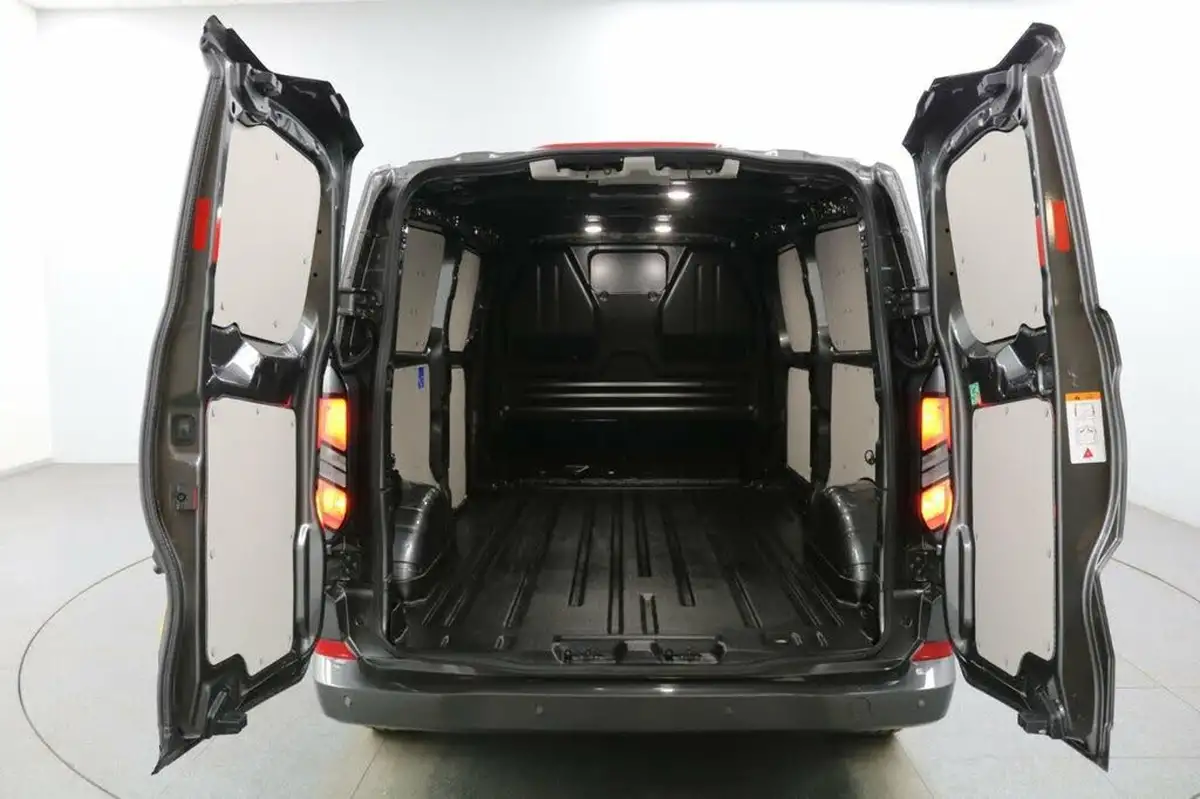 2023-ford-transit-custom-20tdci-320-l2h1-limited-136pseu6e-panel-van-1996cc-auto-big-12