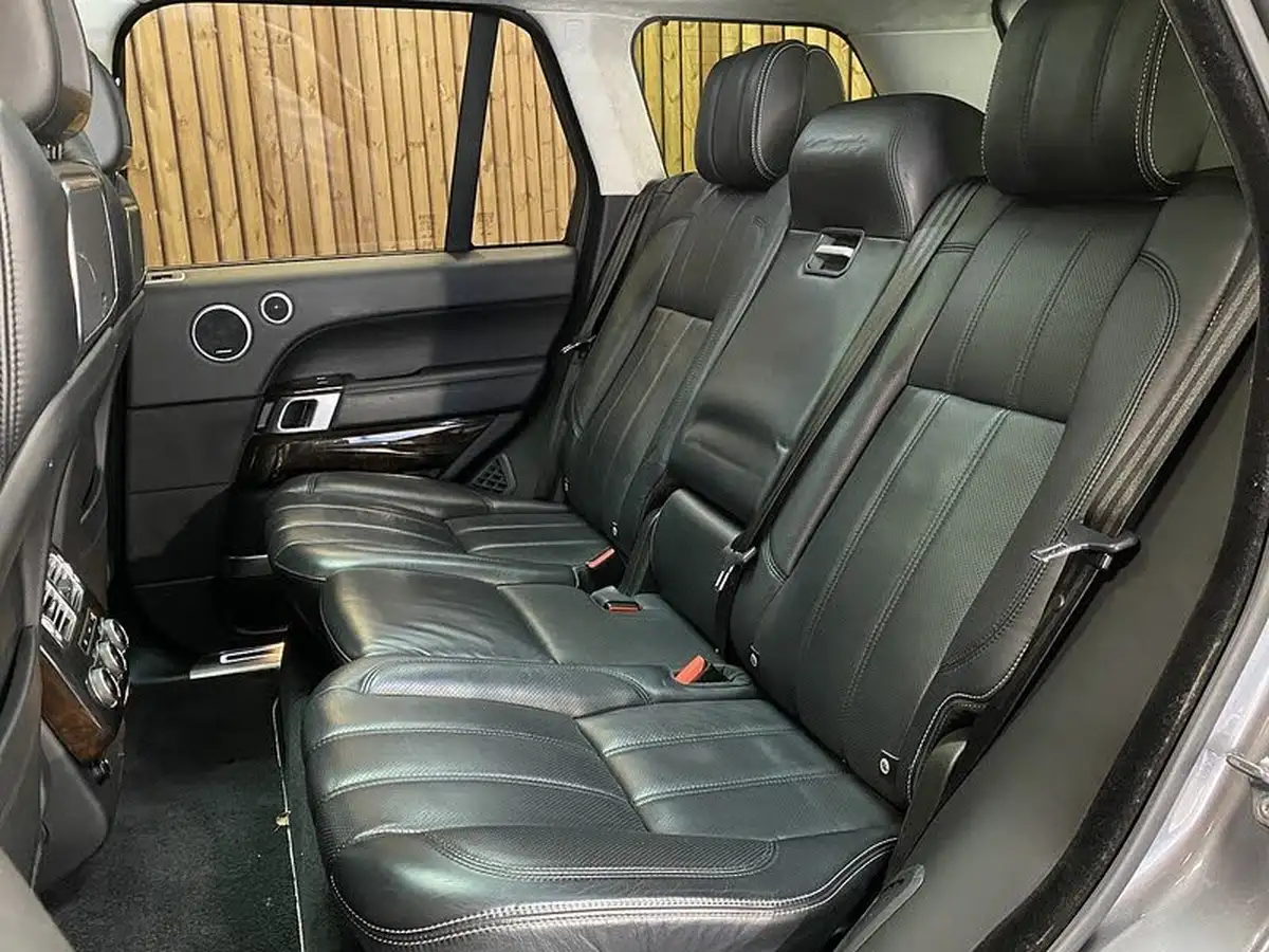 2015-land-rover-range-rover-44-sdv8-autobiography-44sd-v8-339bhp-ss-station-wagon-big-4