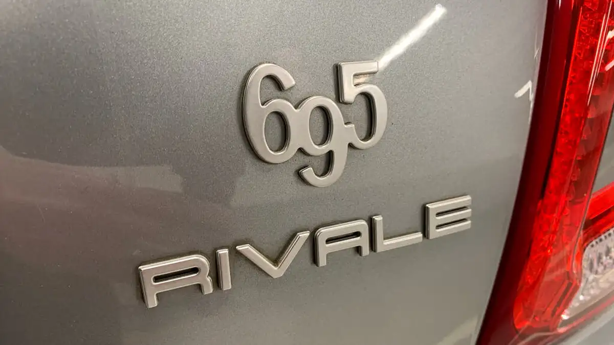 2018-abarth-695c-14-tjet-rivale-182ps-mta-big-43